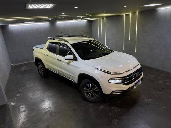 FIAT TORO 2.0 16V TURBO DIESEL FREEDOM 4WD AT9